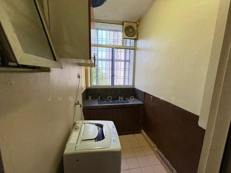 Pangsapuri untuk Dijual di Prima Regency - Jun Xiong Tan - Kitchen - PropertyGuru.com.my