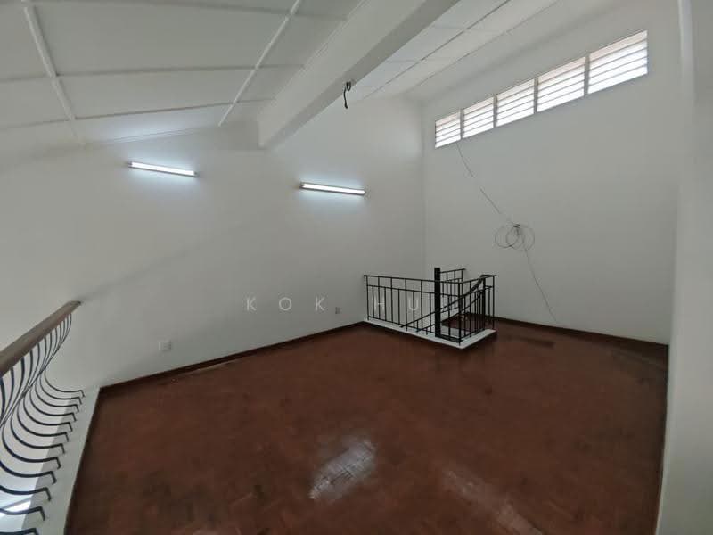 1.5-storey Terraced House for Sale in Taman Molek (Johor Bahru) - Kok Hui - Interior - PropertyGuru.com.my