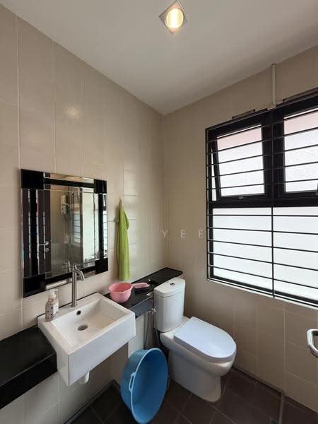 Kondominium untuk Disewa di Vista Komanwel B - CK Yee - Bathroom - PropertyGuru.com.my