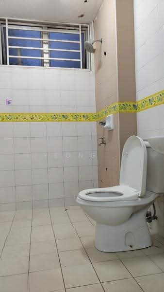Condominium for Rent at Cyberia Smart Homes - Yeong . - Bathroom - PropertyGuru.com.my
