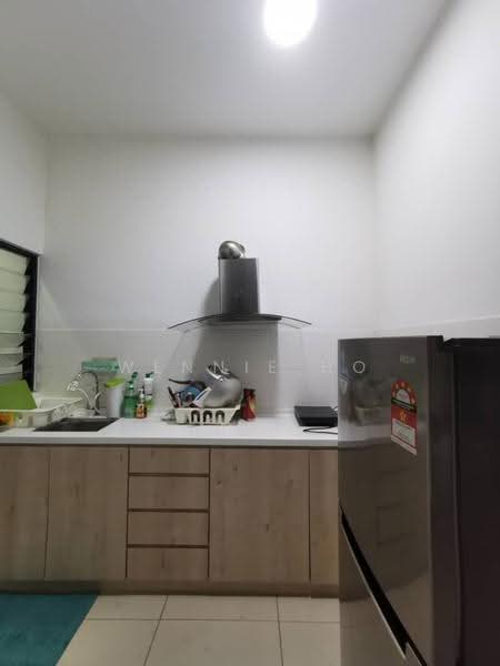 Service Residence for Rent at The Link 2 @ Bukit Jalil (Serviced Residences) - Wennie Ho - Kitchen - PropertyGuru.com.my