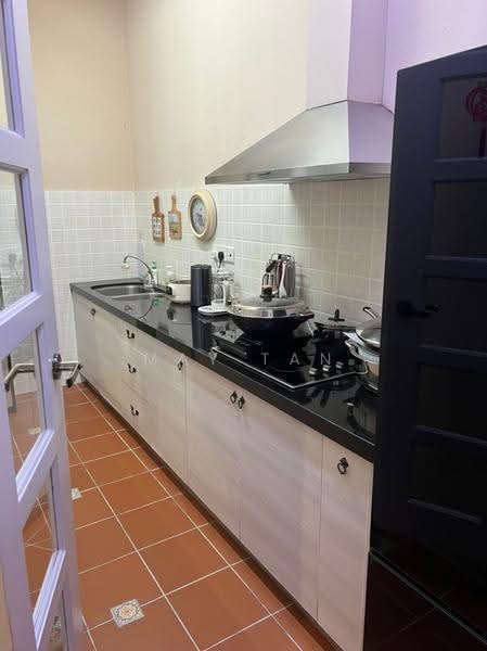 Semi-Detached House for Sale in Batu Ferringhi (Penang) - May Tan - Kitchen - PropertyGuru.com.my