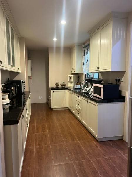Semi-Detached House for Sale in Batu Ferringhi (Penang) - May Tan - Kitchen - PropertyGuru.com.my