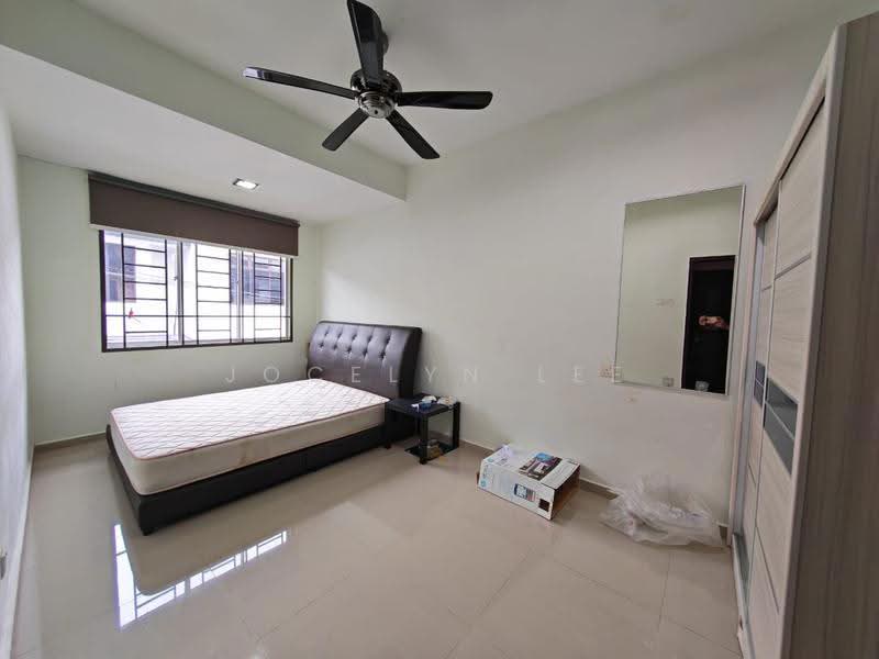 2-storey Terraced House for Sale in Taman Molek (Johor Bahru) - Jocelyn Lee - PropertyGuru.com.my