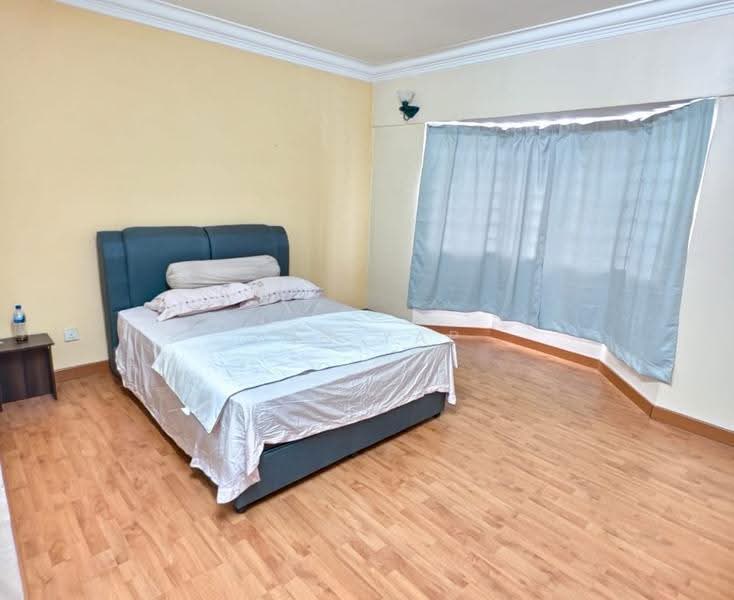 Pangsapuri untuk Dijual di Sri Intan 2 - Ron Yap - Bedroom - PropertyGuru.com.my