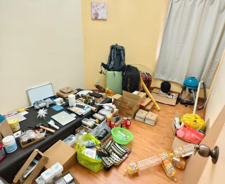 Pangsapuri untuk Dijual di Sri Intan 2 - Ron Yap - Bedroom - PropertyGuru.com.my