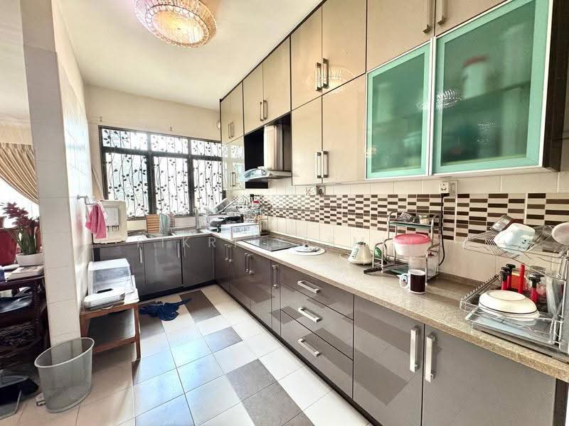 Rumah Berkembar untuk Dijual di Puncak Bangi (Bandar Baru Bangi) - Fikri Yasmin - Kitchen - PropertyGuru.com.my