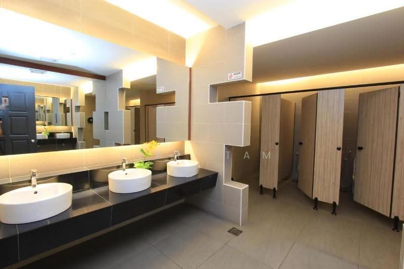 Hotel / Resort for Sale in Ipoh (Perak) - Kerry Tam - Bathroom - PropertyGuru.com.my