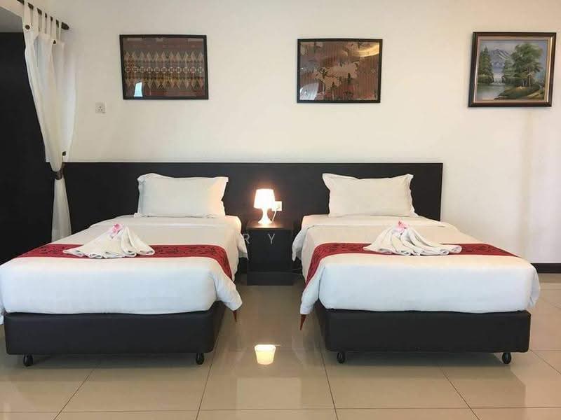 Hotel / Resort for Sale in Ipoh (Perak) - Kerry Tam - Bedroom - PropertyGuru.com.my