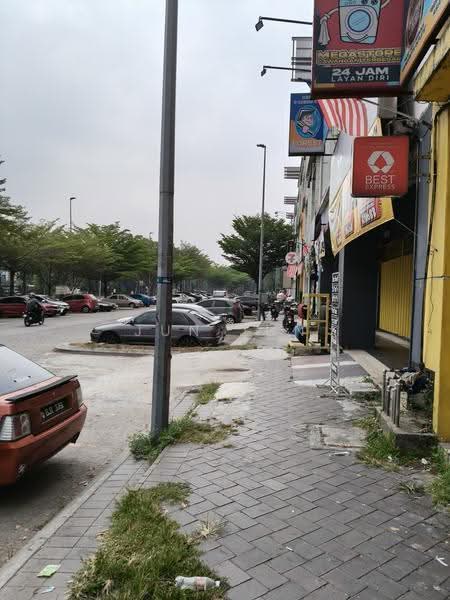 Kedai / Pejabat untuk Dijual di Shah Alam (Selangor) - Jun Jun - Exterior - PropertyGuru.com.my
