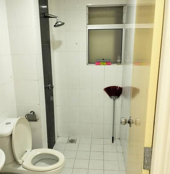 Condominium for Sale at Plaza Menjalara - Ron Yap - Bathroom - PropertyGuru.com.my