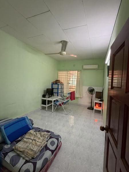 1-storey Terraced House for Sale in Taman Sri Rambai (Bukit Mertajam) - Jane Ng - Bedroom - PropertyGuru.com.my