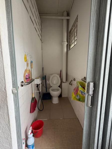 1-storey Terraced House for Sale in Taman Sri Rambai (Bukit Mertajam) - Jane Ng - Bathroom - PropertyGuru.com.my