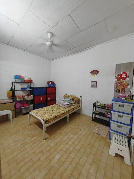 Rumah Teres 1-Tingkat untuk Dijual di Taman Sri Rambai (Bukit Mertajam) - Jane Ng - Bedroom - PropertyGuru.com.my