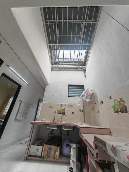 Rumah Teres 1-Tingkat untuk Dijual di Taman Sri Rambai (Bukit Mertajam) - Jane Ng - Kitchen - PropertyGuru.com.my