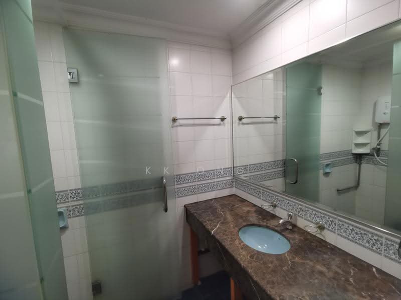 Condominium for Rent at Robson Condominium - KK Ong - PropertyGuru.com.my