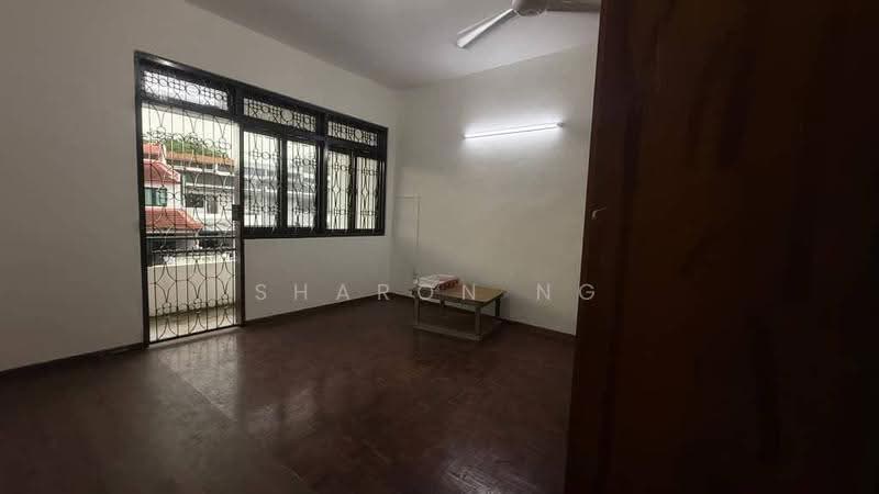 Rumah Teres 2-Tingkat untuk Dijual di Taman Tasek (Johor Bahru) - Sharon Ng - Living Room - PropertyGuru.com.my