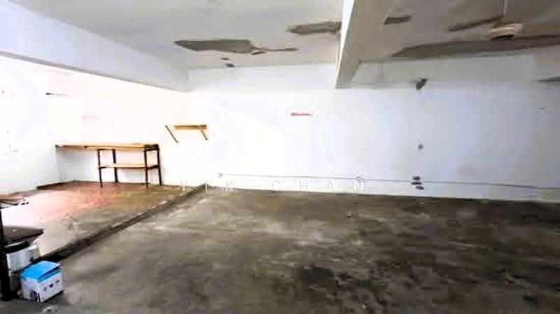 Shop / Office for Sale in Bandar Baru Kundang (Rawang) - Yik Chan - Interior - PropertyGuru.com.my