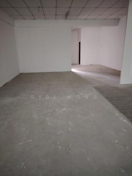 Shop for Rent in Taman Krubong Perdana (Krubong) - Gigi Wong - Interior - PropertyGuru.com.my