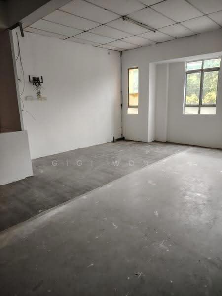Shop for Rent in Taman Krubong Perdana (Krubong) - Gigi Wong - Interior - PropertyGuru.com.my