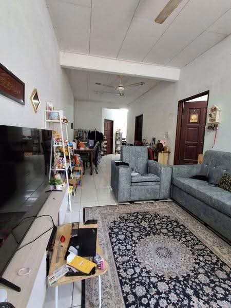 Terraced House for Sale in Taman Intan Perdana (Si Rusa) - Hana Zaini - Living Room - PropertyGuru.com.my