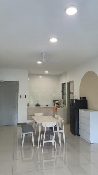 Condominium for Rent at Aster Residence - Samantha Sun - Kitchen - PropertyGuru.com.my