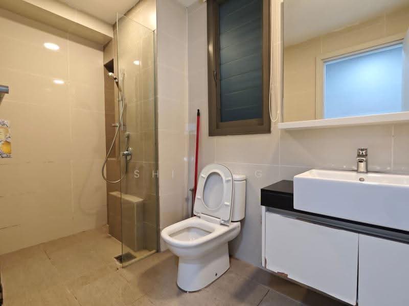 Kondominium untuk Dijual di Iskandar Residences - Shi Ting - Bathroom - PropertyGuru.com.my