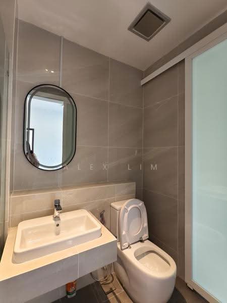 Kondominium untuk Disewa di Codrington Residence - Alex Lim - Bathroom - PropertyGuru.com.my