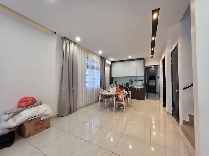 2-storey Terraced House for Sale in Bandar Cemerlang (Ulu Tiram) - Corine YG - PropertyGuru.com.my