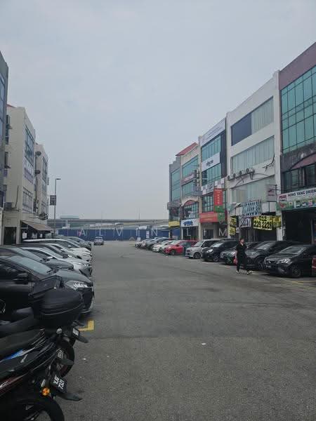 Kedai untuk Disewa di Bandar Puteri Puchong (Puchong) - ALVIN LIM - Exterior - PropertyGuru.com.my