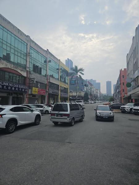 Kedai untuk Disewa di Bandar Puteri Puchong (Puchong) - ALVIN LIM - Exterior - PropertyGuru.com.my