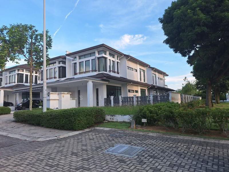 Semi-Detached House for Sale in Eco Majestic (Semenyih) - Jesslyn Lee - PropertyGuru.com.my