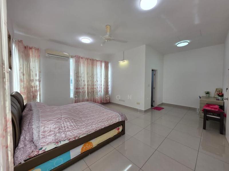 Rumah Kluster untuk Dijual di Taman Seri Austin (Tebrau) - Carson . - Bedroom - PropertyGuru.com.my