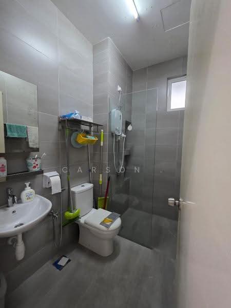 Rumah Kluster untuk Dijual di Taman Seri Austin (Tebrau) - Carson . - Bathroom - PropertyGuru.com.my