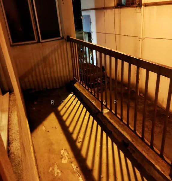 Pangsapuri untuk Dijual di Sri Ehsan - Ron Yap - Balcony - PropertyGuru.com.my
