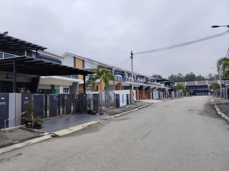 Rumah Teres 2-Tingkat untuk Dijual di Bandar Lahat Mines (Lahat) - Kar Long Lee - PropertyGuru.com.my