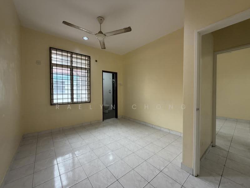 Rumah Teres 2-Tingkat untuk Dijual di Bandar Tun Hussein Onn (Cheras) - Raelyn Chong - Interior - PropertyGuru.com.my