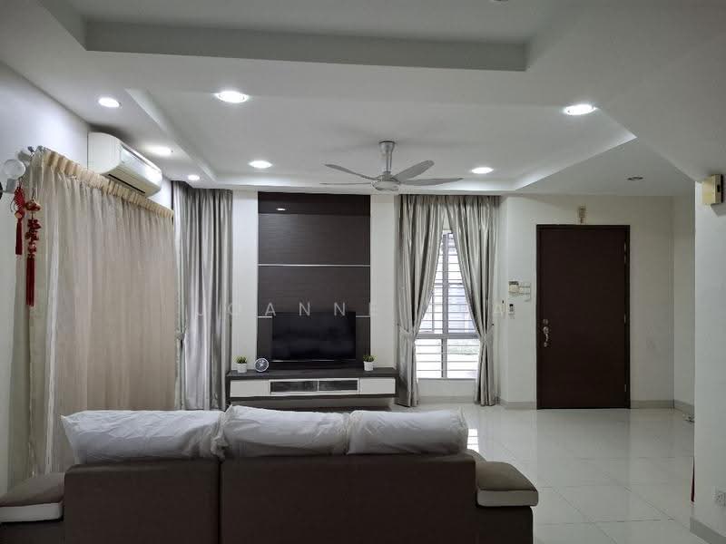 Cluster House for Sale in Bandar Parklands (Klang) - Joanne Pua - Living Room - PropertyGuru.com.my