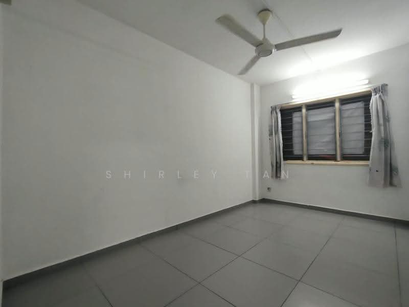 Flat for Rent at Pangsapuri Ceria - Shirley Tan - Bedroom - PropertyGuru.com.my