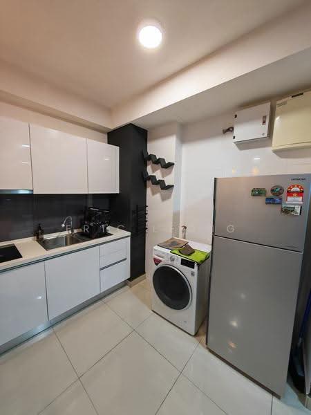 Service Residence for Rent at Eclipse Residence @ Pan'gaea - Eric Leong - Kitchen - PropertyGuru.com.my