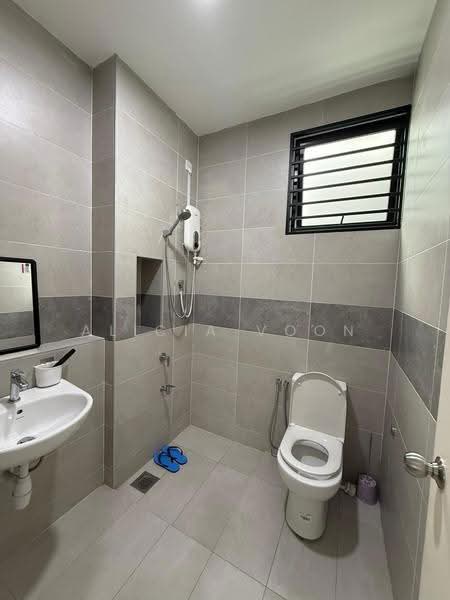 Rumah Teres 2-Tingkat untuk Disewa di Taman Adda Heights (Tebrau) - Alicia Voon - Bathroom - PropertyGuru.com.my