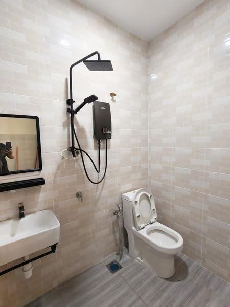 2-storey Terraced House for Sale in Sungai Pelek (Selangor) - NIK ASYRAF NS - Bathroom - PropertyGuru.com.my