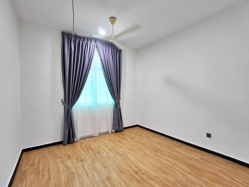 2-storey Terraced House for Sale in Sungai Pelek (Selangor) - NIK ASYRAF NS - Bedroom - PropertyGuru.com.my