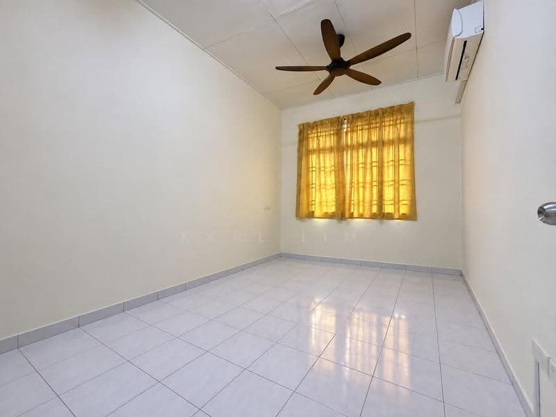 2-storey Terraced House for Sale in Taman Puteri Wangsa (Ulu Tiram) - Karl Lim - Interior - PropertyGuru.com.my
