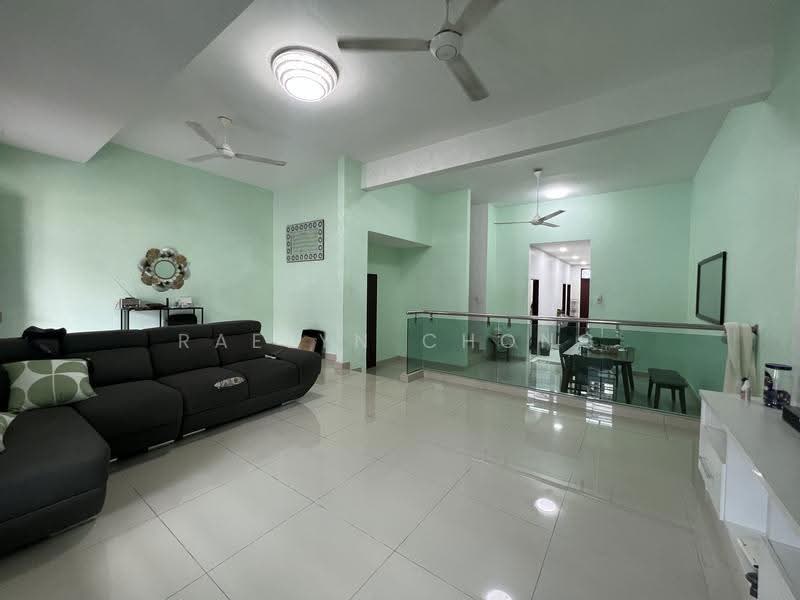 Rumah Teres 2-Tingkat untuk Dijual di Bandar Damai Perdana (Cheras) - Raelyn Chong - Living Room - PropertyGuru.com.my