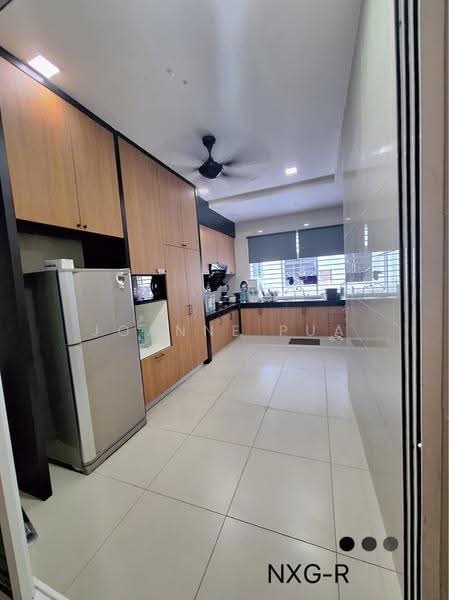 Rumah Teres 2-Tingkat untuk Dijual di Setia Alam (Selangor) - Joanne Pua - Kitchen - PropertyGuru.com.my