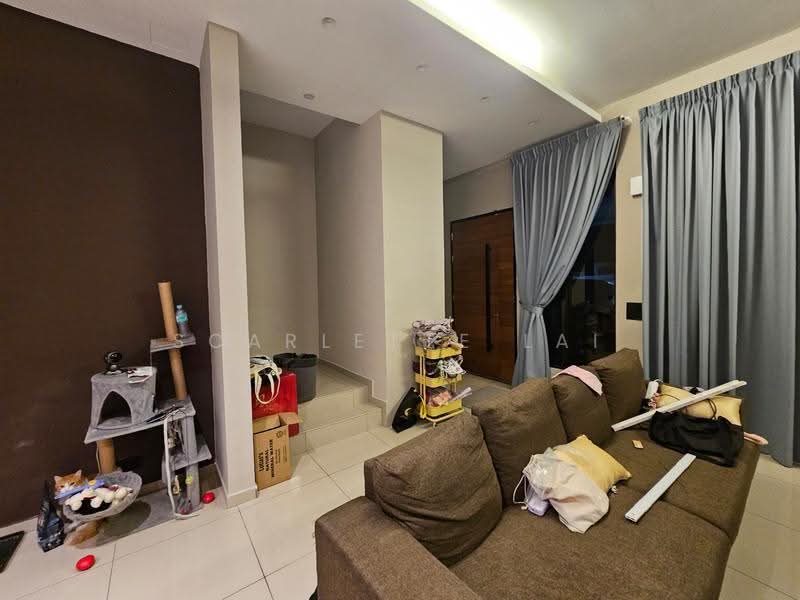 Rumah Kluster untuk Disewa di Kota Masai (Pasir Gudang) - Scarlette Lai - Living Room - PropertyGuru.com.my