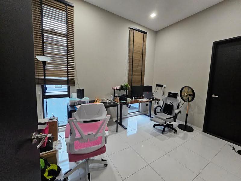 Rumah Kluster untuk Disewa di Kota Masai (Pasir Gudang) - Scarlette Lai - Study - PropertyGuru.com.my