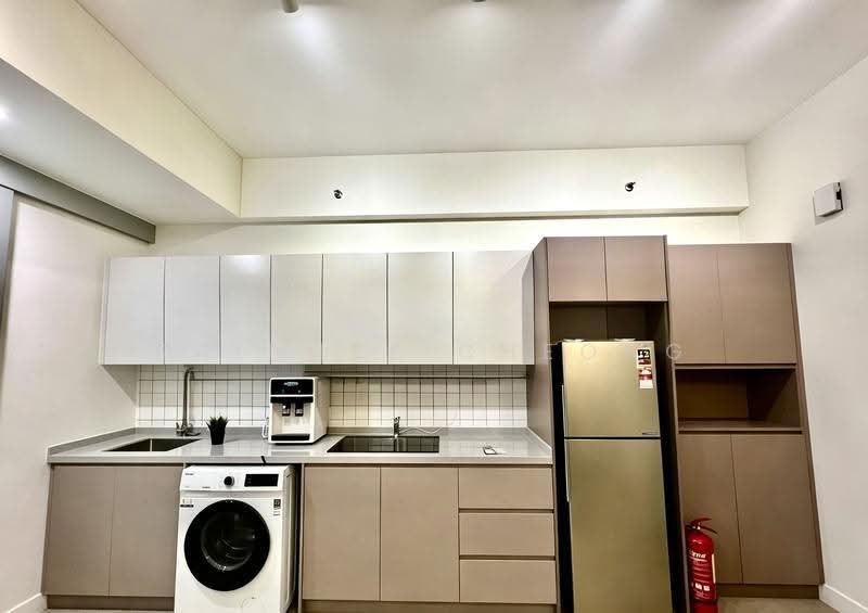 Service Residence for Sale at Union Suites - Rainnee Cheong - Kitchen - PropertyGuru.com.my