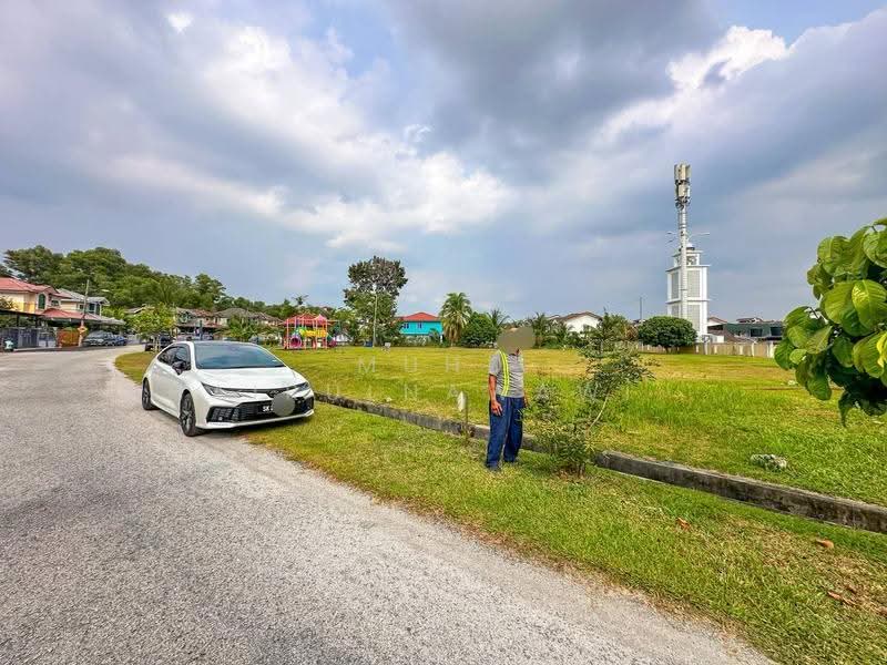 Semi-Detached House for Sale in Semenyih (Selangor) - Muhd Khairulnawawi Kamaruddin - Exterior - PropertyGuru.com.my